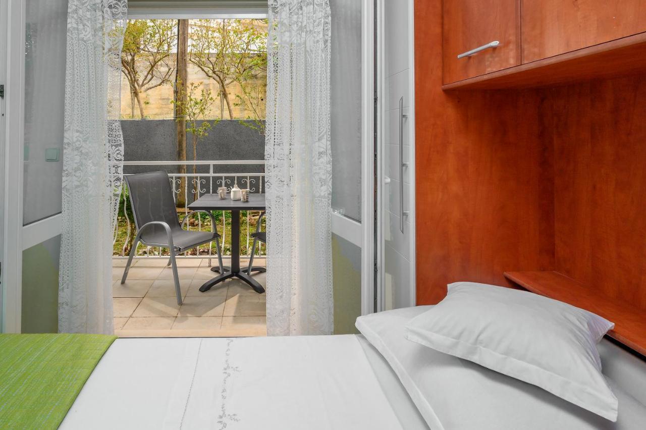 Apartment Juric Podstrana