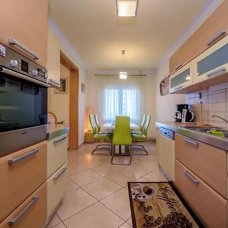 Apartments Juric Podstrana Exterior photo