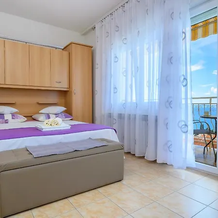 Apartments Juric Podstrana Exterior photo